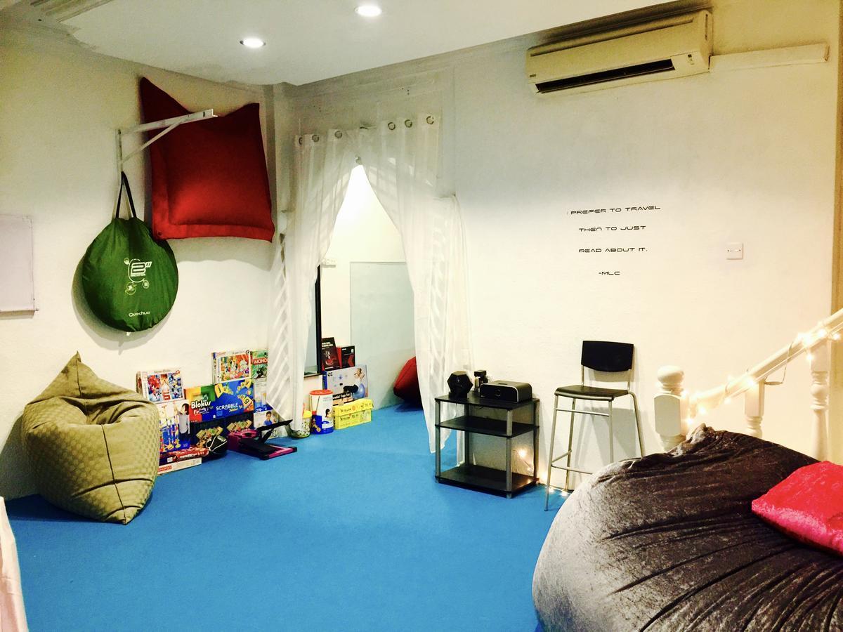 Edm Space อิโปห์ ภายนอก รูปภาพ
